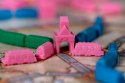 Spielfahrt im Zug: Spielen Sie Pink